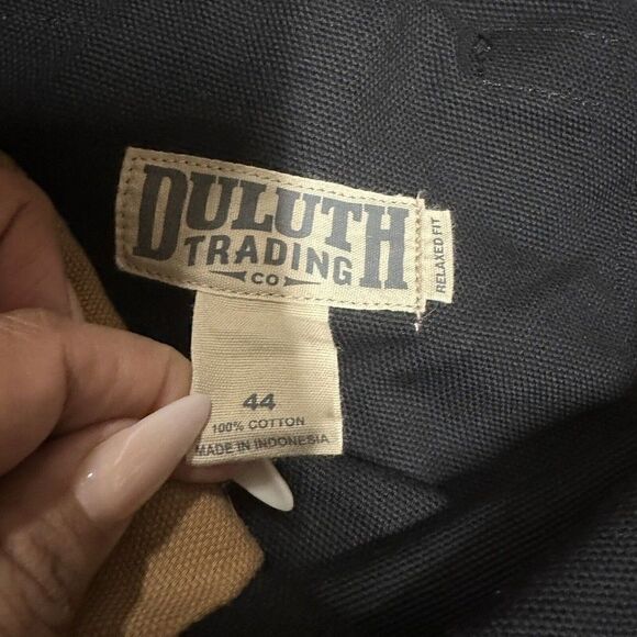 Duluth Trading Cargo Shorts Mens Sz 44 Fire Hose Canvas Camping Hiking Black 11" - Picture 4 of 8